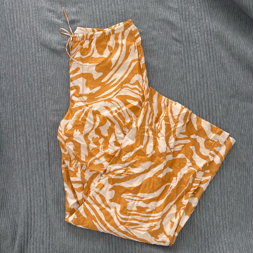 H&M Orange and White Wide Leg Pants